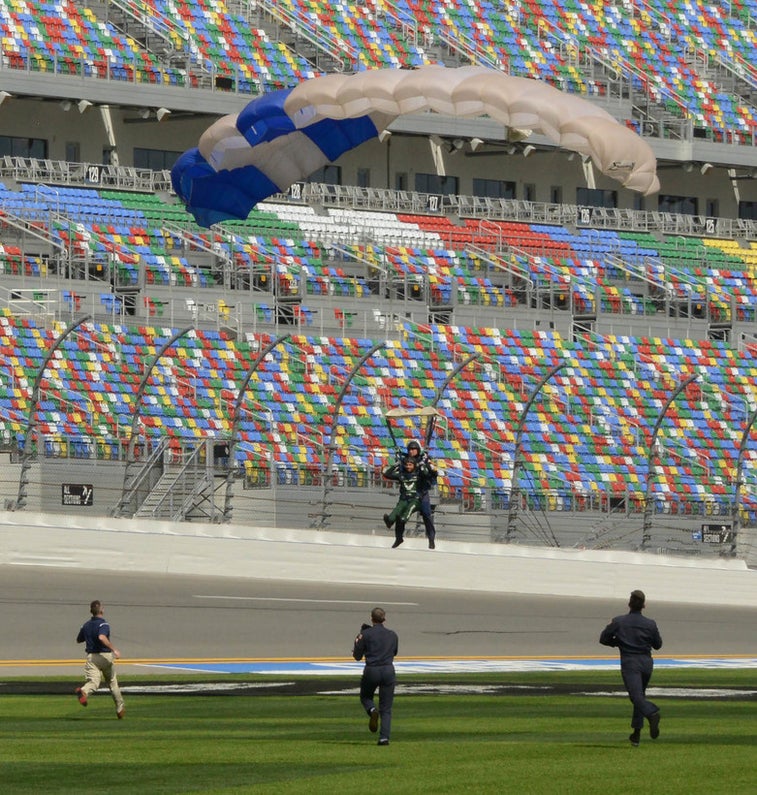 WATCH: NASCAR driver Bubba Wallace skydived into the Daytona 500 with the Air Force