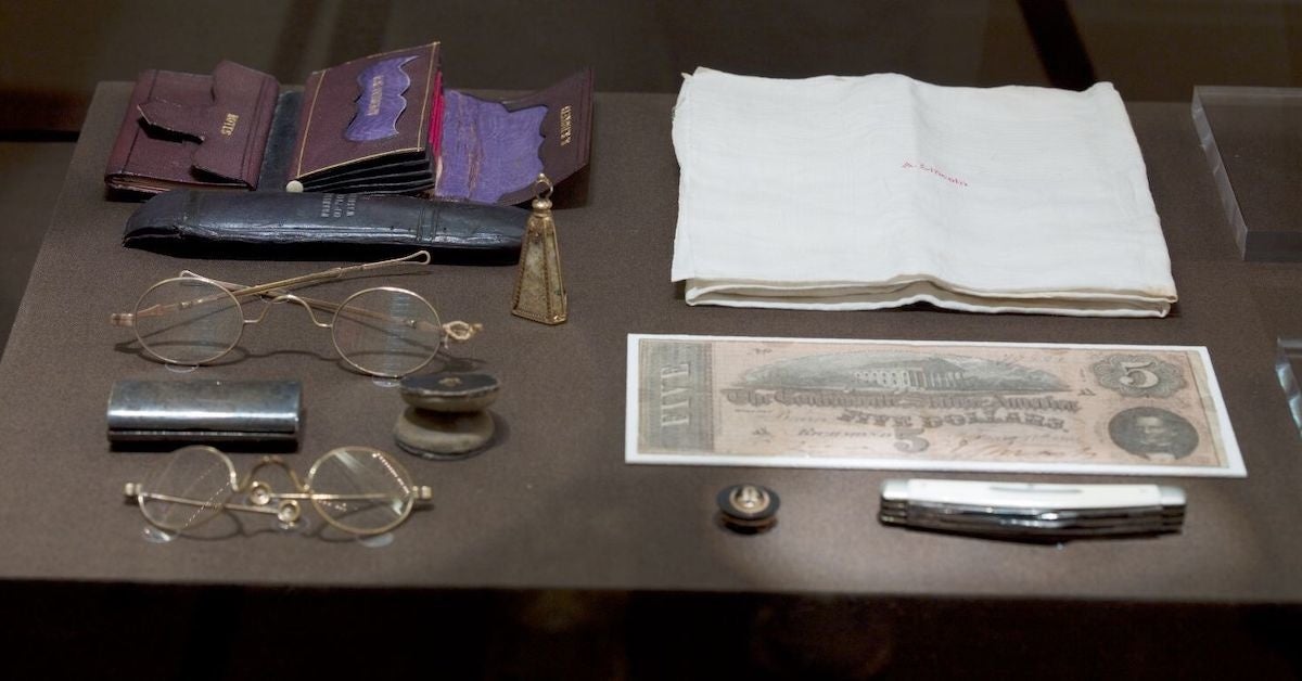 The contents of Abraham Lincoln's pockets when he was shot