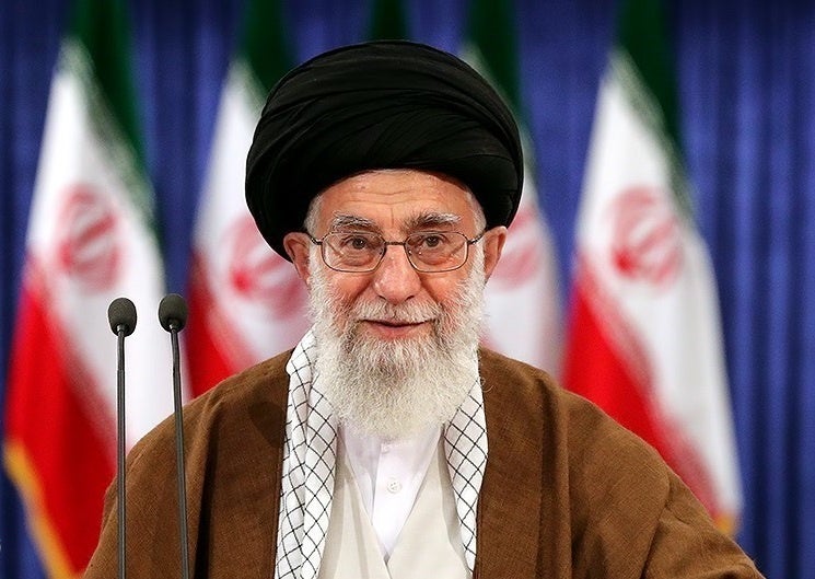 Trump warns Iran of ‘heavy price’ if U.S. attacked in Iraq