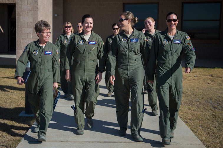 7 things women need to know before enlisting