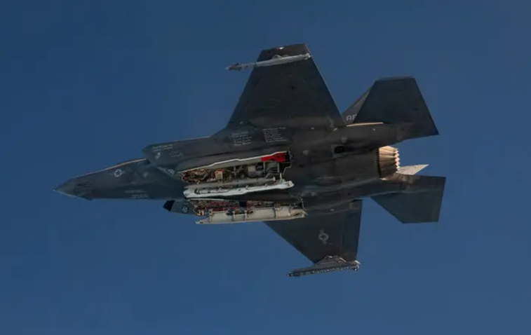 This is what an F-35 looks like when it drops a nuclear bomb