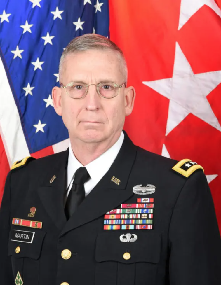 Here’s how this Army general wishes he could handle internet trolls