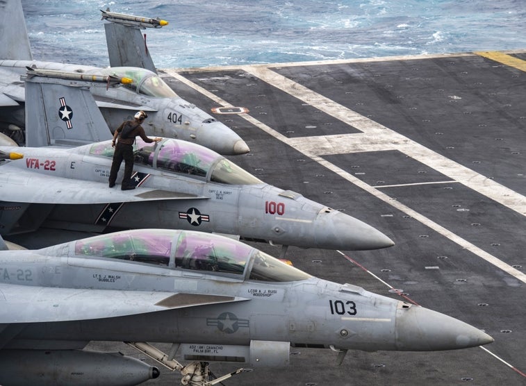 After 2.5 year pause, carrier-launched Navy fighters go ‘kinetic’ on ISIS