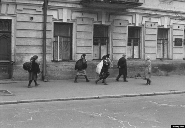 The Kyiv photographer who captured the ‘gloomy dignity’ of Soviet life