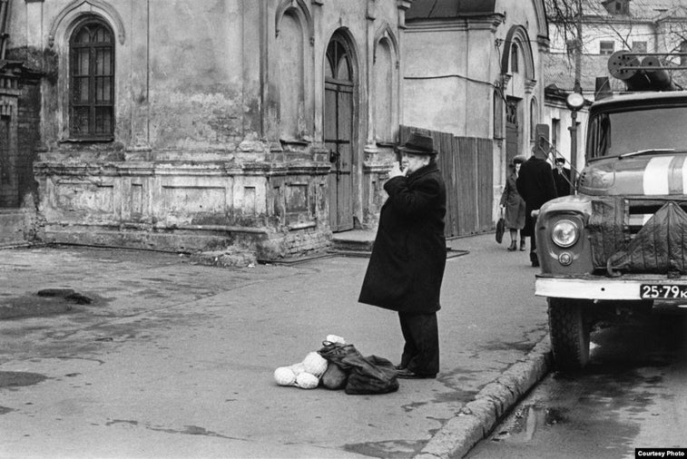 The Kyiv photographer who captured the ‘gloomy dignity’ of Soviet life
