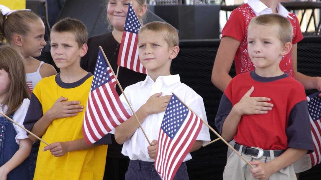 Here are 8 of the American-est things you can do to celebrate the 4th of July
