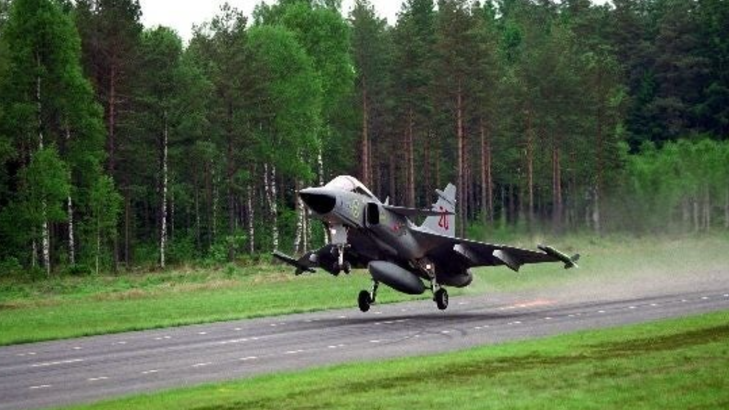 This is the iconic European fighter that can operate anywhere