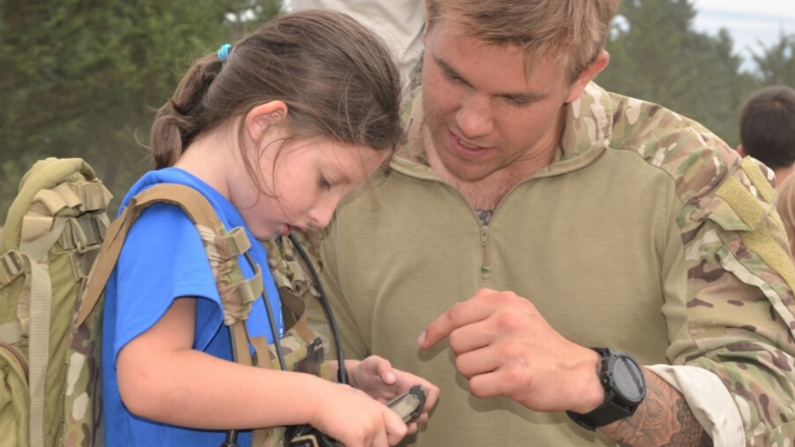 4 gifts the military gives children