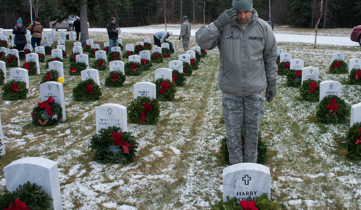 President Trump reverses &#8216;ridiculous decision&#8217; to cancel Wreaths Across America due to COVID-19 concerns
