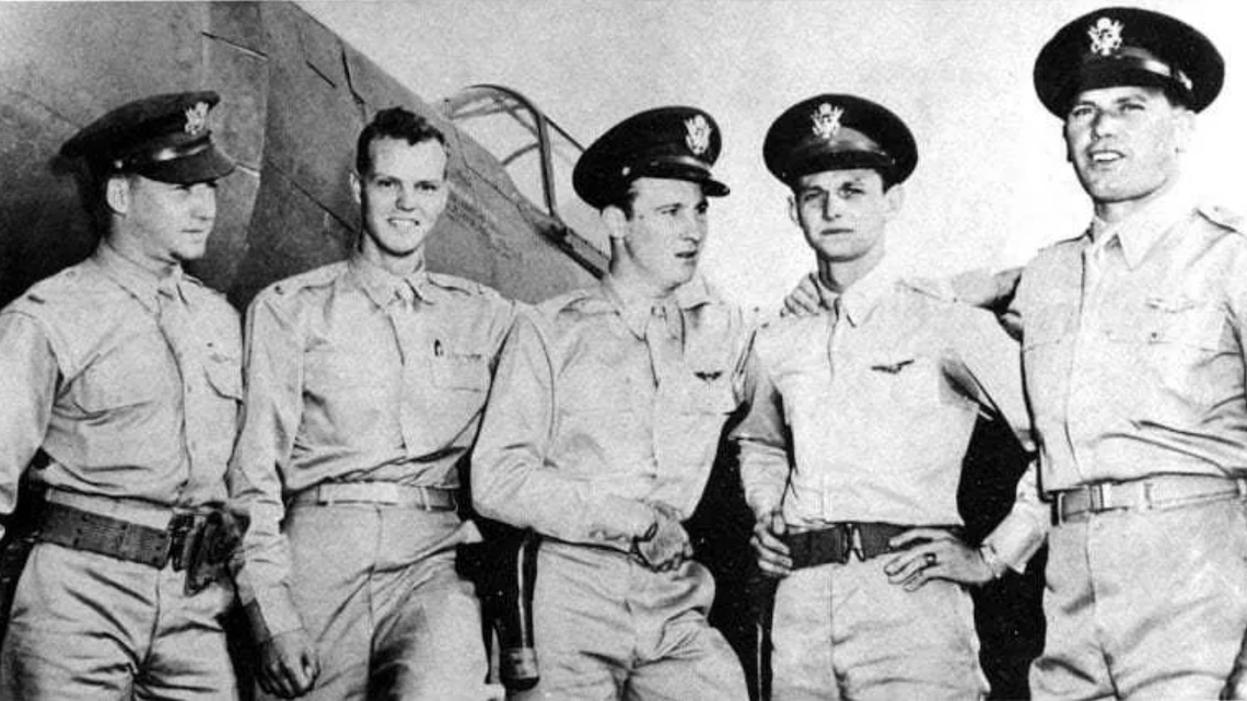 These pilots fought back at Pearl Harbor