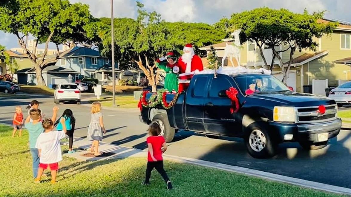 How one military family brought socially-distanced Christmas joy to their neighborhood
