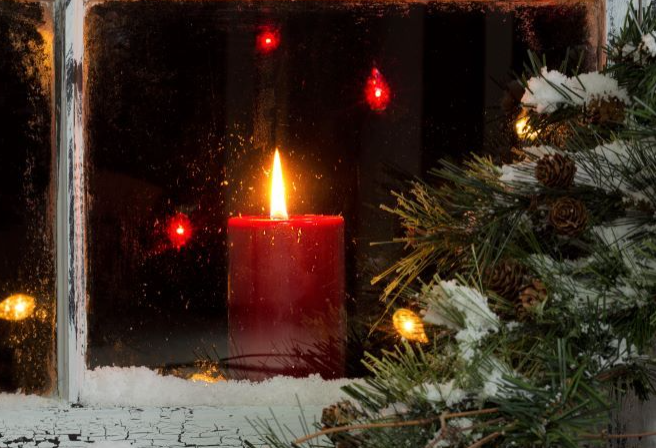 15 holiday traditions from around the world