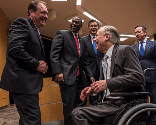 Commissioner Whitman with Governor Abbott of Texas. Photo courtesy of Hank Whitman.