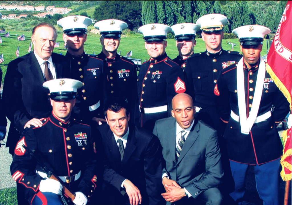 Hart (bottom left) on set with the cast from the TV show <em>Las Vegas</em> with James Caan, Josh Duhamel and James Lesure.  Photo courtesy of Jody Hart.