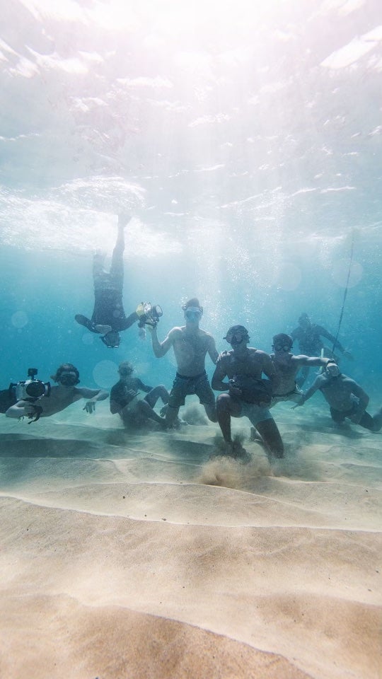 This veteran Navy SEAL just did a 5 mile ruck underwater
