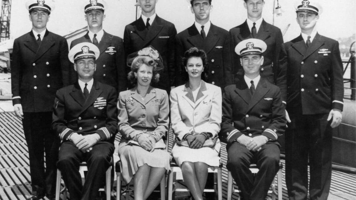 How WWII submarine commander Roy Davenport was awarded 5 Navy Crosses