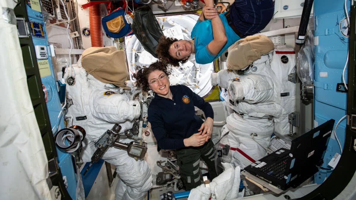 Here&#8217;s how astronauts do their laundry in space