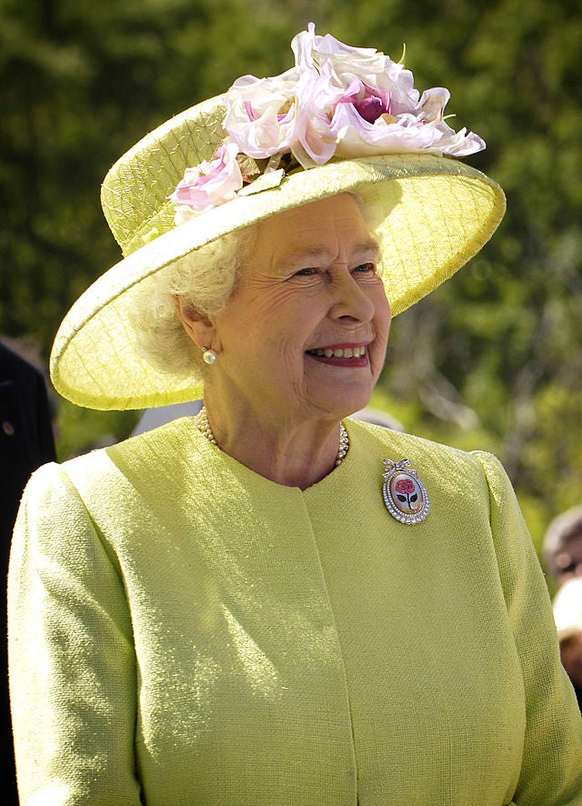 9 royals who could claim the throne of the United States