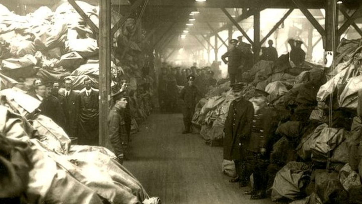 Here’s how the USPS delivered 12 million letters a week during WWI