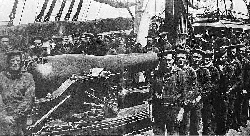 <br>Crewmembers of the USS Wissahickon by the ship's Dahlgren XI-inch pivot gun, during the Civil War.