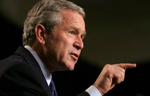 President George W. Bush discusses Social Security at the Lake Nona YMCA Family Center in Orlando, Fla., Friday, March 18, 2005. (Wikimedia Commons)