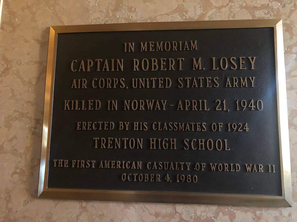 world war ii plaque