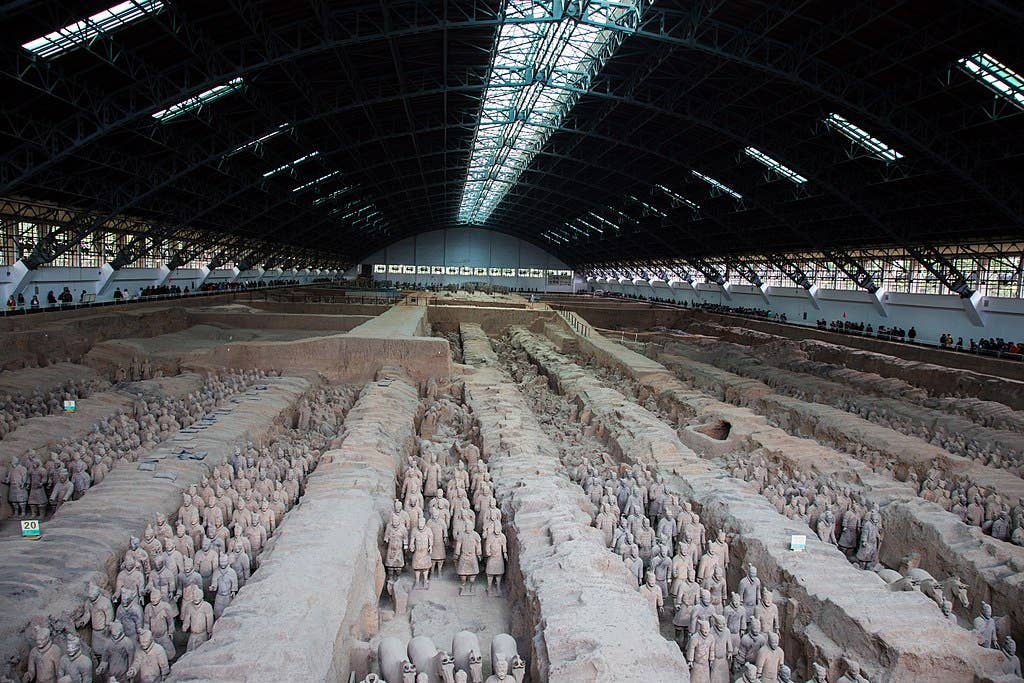 Terracotta Army view of Pit 1. Wikimedia Commons.