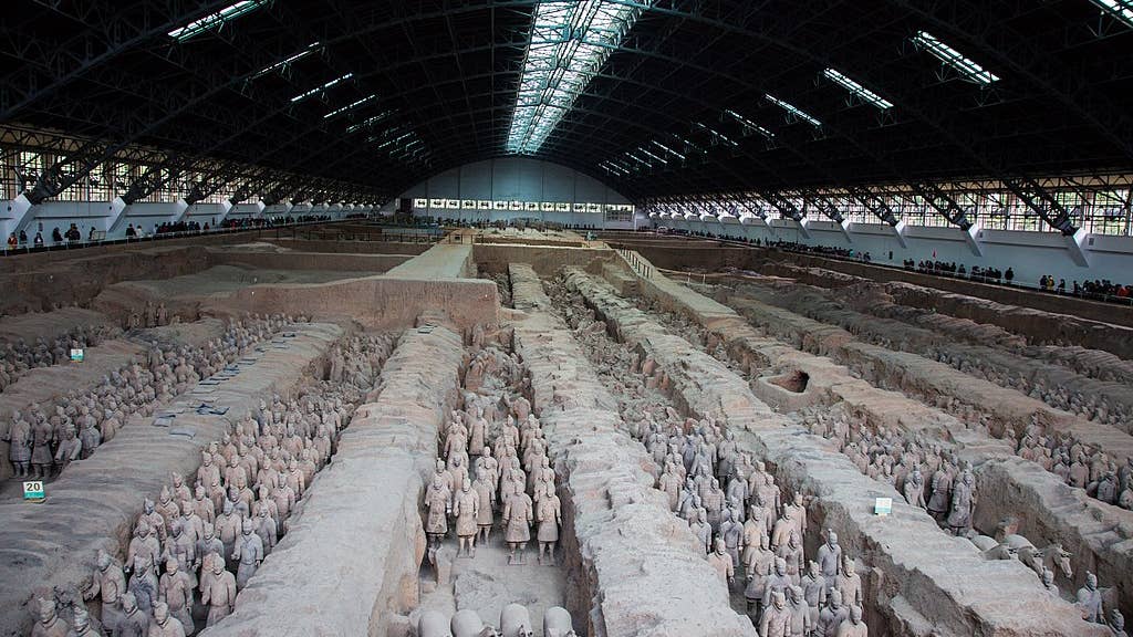 Terracotta Army view of Pit 1. Wikimedia Commons.