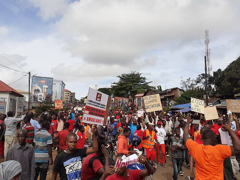 2019–2020 Guinean protests against the rule of Alpha Condé. (Wikipedia)
