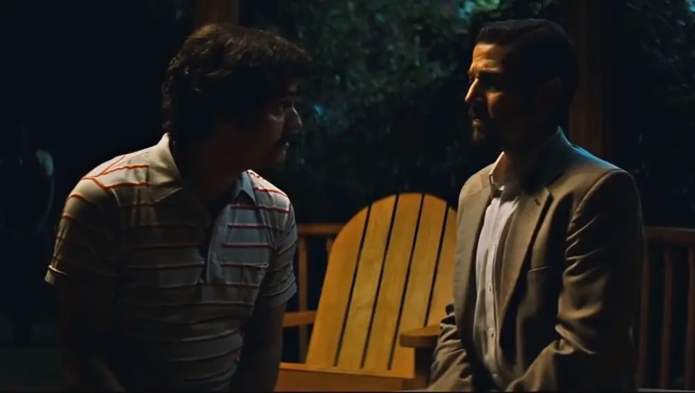 Félix meeting Colombian drug lord Pablo Escobar.