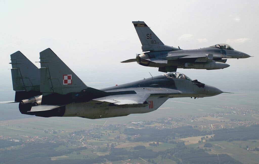 Polish NATO fighter jets