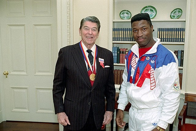 president with olympian world champion boxers