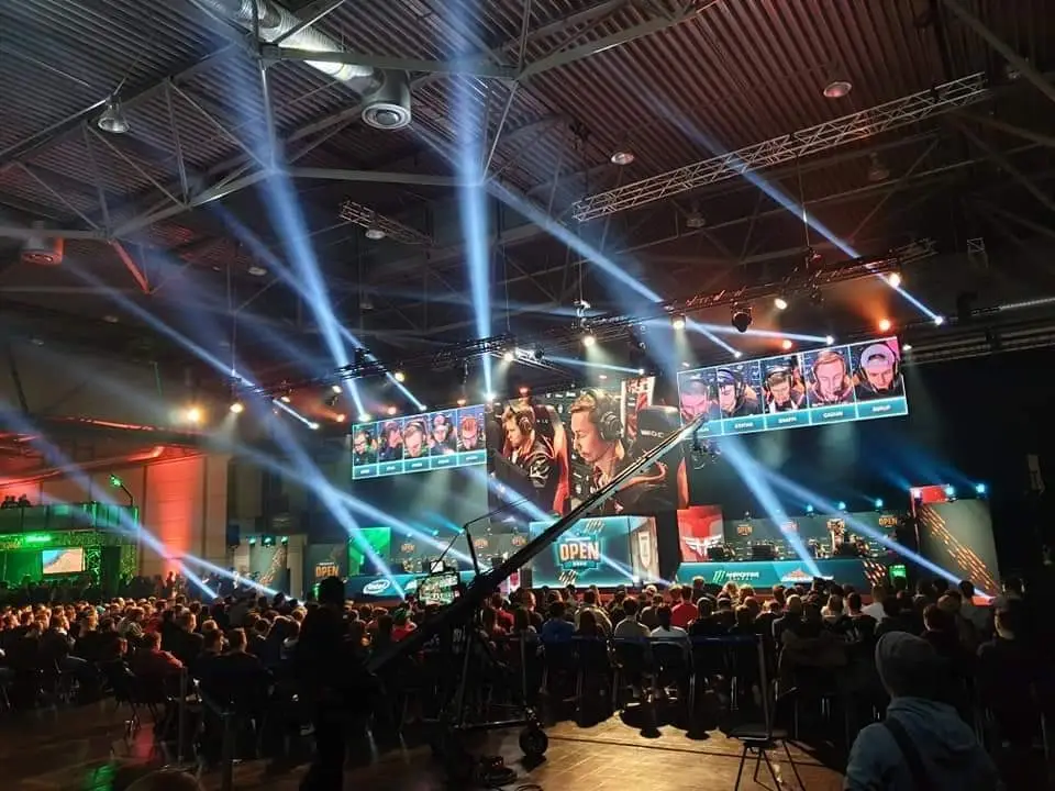 A group of approximately 20,000 gamers participate in an eSports tournament at Leipzig, Germany, January 2020. The 691st Cyberspace Operations Squadron took its eSports team, the Hellhound Gamers, to compete with the thousands of attendees. Photo by Senior Airman Milton Hamilton. (Wikimedia Commons)