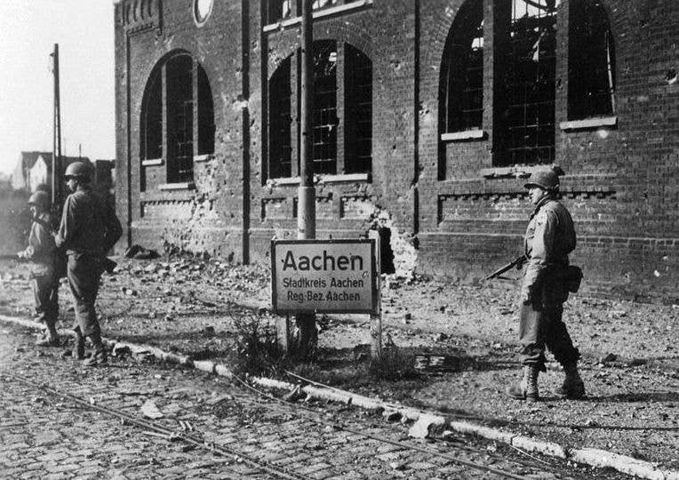 <em>Blue Spaders secure the German city of Aachen (U.S. Army)</em>