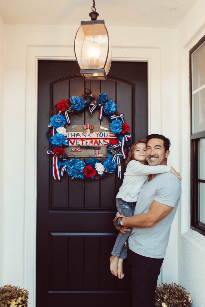 Lowe’s invites America to #BuildThanks for veterans and military families