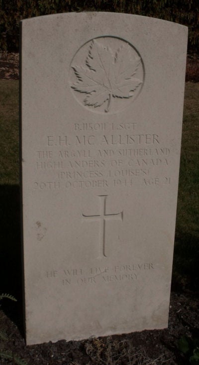 Canadian soldier headstone