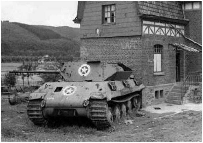 american markings on tank after the battle of the bulge