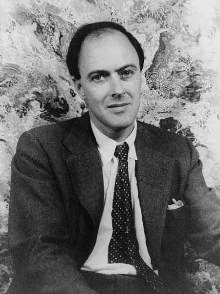 Portrait of <a href="https://en.wikipedia.org/wiki/Roald_Dahl">Roald Dahl</a>. (Public domain)
