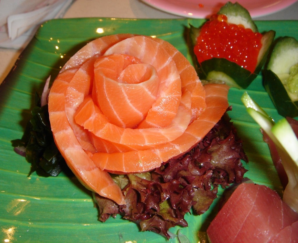 salmon fish to eat raw