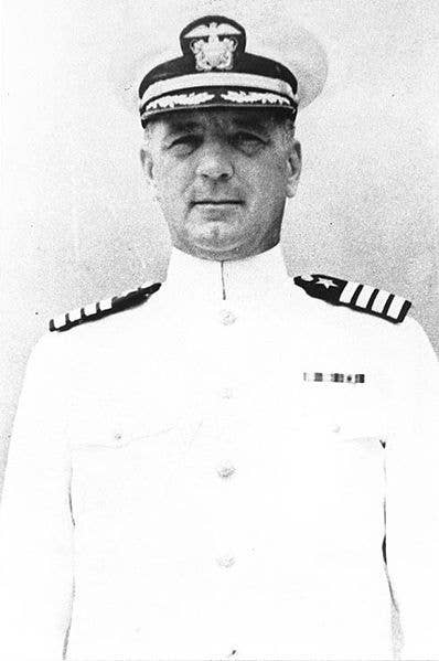 USS Houston commanding officer