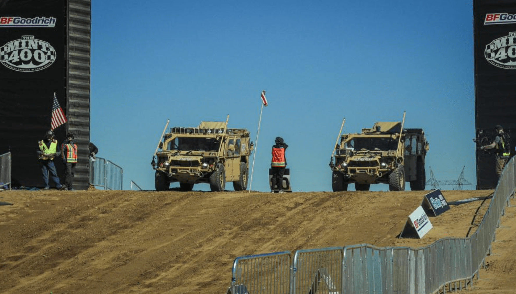 The two 5th SFG(A) teams wait for the signal to start the Mint 400 (U.S. Army)