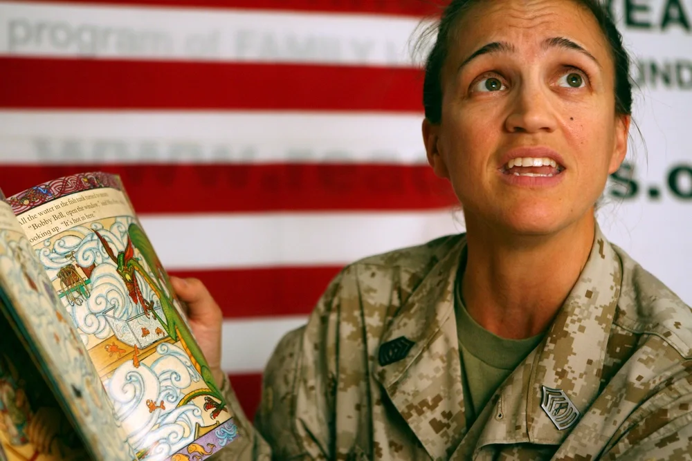 5 ways to make storytime memories with military children during deployment