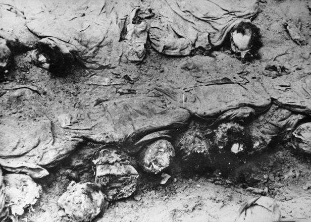 Katyn massacre 1943 exhumation. Photo by International Red Cross delegation