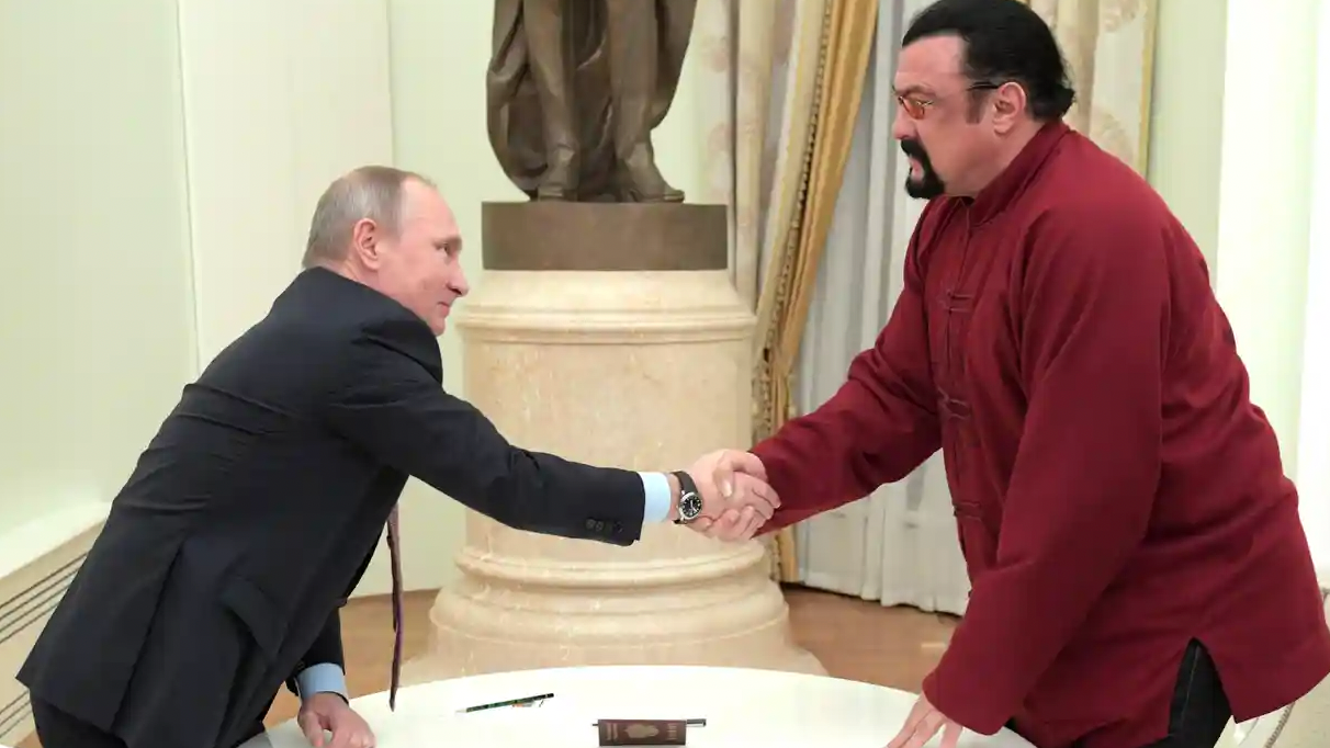 How Steven Seagal and Vladimir Putin got to be such good buddies