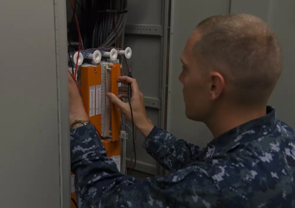 electronics technician is one of the best jobs in the navy