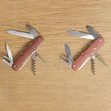 <em>An original Officer's and Sports Knife (left) and the Replica 1897 Limited Edition (Victorinox)</em>