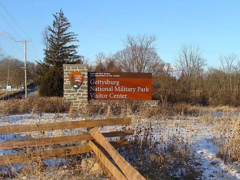 Entrance to the <a href="https://en.wikipedia.org/wiki/en:Gettysburg_National_Military_Park">Gettysburg National Miliary Park</a>.