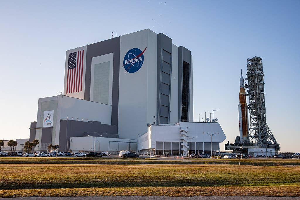 NASA’s Moon rocket is on the move at the agency’s Kennedy Space Center in Florida, rolling out of the Vehicle Assembly Building for a 4.2-mile journey to Launch Complex 39B on March 17, 2022. Carried atop the crawler-transporter 2, the Space Launch System (SLS) rocket and Orion spacecraft are venturing to the pad for a wet dress rehearsal ahead of the uncrewed Artemis I launch. The first in an increasingly complex set of missions, Artemis I will test SLS and Orion as an integrated system prior to crewed flights to the Moon. Through Artemis, NASA will land the first woman and the first person of color on the lunar surface, paving the way for a long-term lunar presence and serving as a steppingstone on the way to Mars.