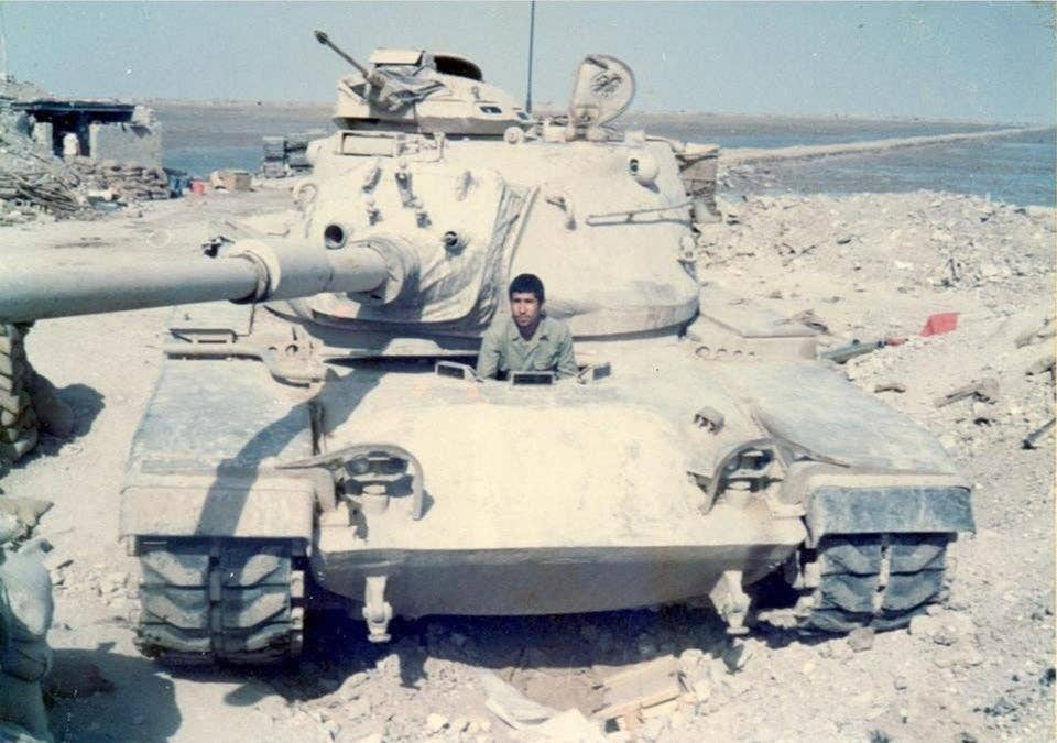 <em>An Iranian M60 tank equipped with an M85 machine gun (reddit.com/r/tanks)</em>