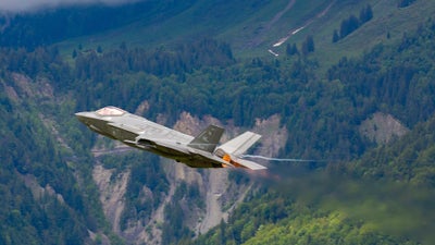 Switzerland just bought the F-35 fifth generation fighter